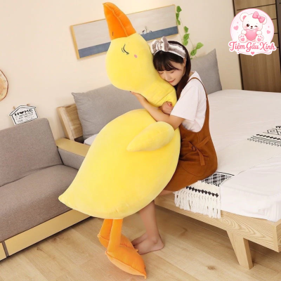 Gấu bông ôm ngủ